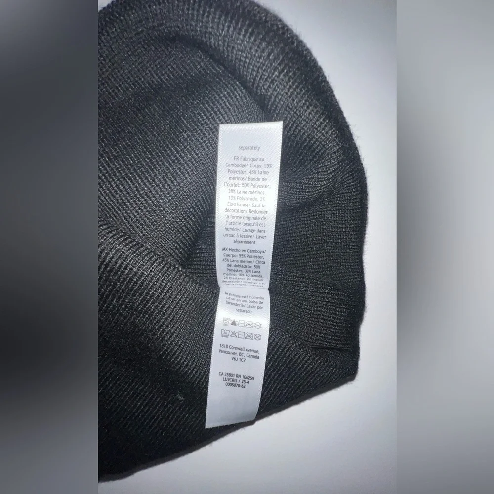 Lululemon Warm Revelation Beanie Black O/S
